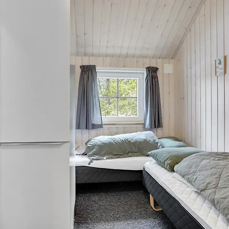 Semesterbostad Six-bedroom In