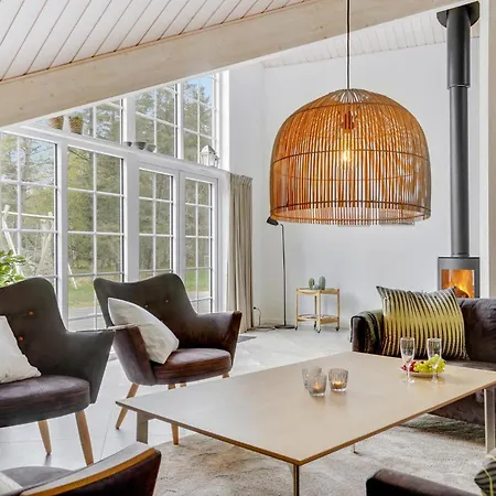 Feriehus 6 Værelses Lækker Bolig I Blåvand *