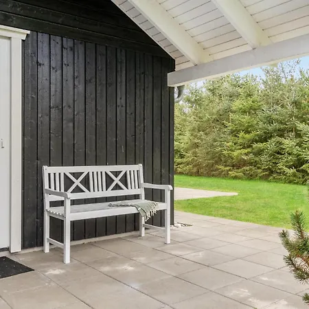 6 Værelses Lækker Bolig I Blåvand Feriehus *