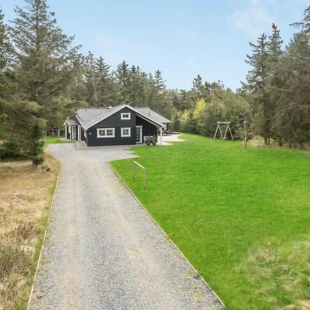 6 Værelses Lækker Bolig I Blåvand * Blåvand